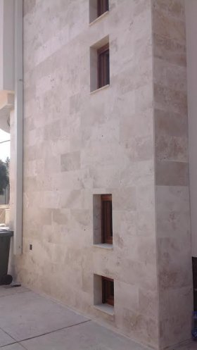 Granitna fasada, fasada od travertina, mermerna fasada, fasada od mermera, fasada od granita, granitni pod, pod od granita, pod od mermera, mermerni pod, pod od travertina, granitno stepeniste, stepeniste od granita,